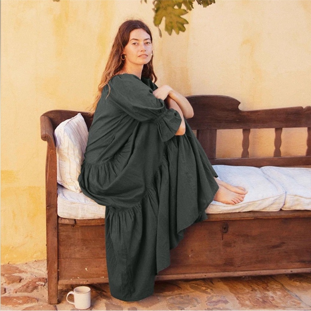 Daughters of India Sahana Gown - Picture 7 of 8